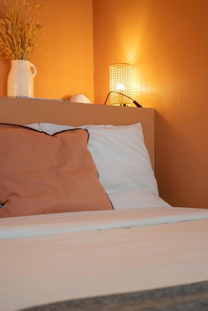 Appartamento Hypercentre - Private Parking, Metro + Train 100M Tourcoing Esterno foto